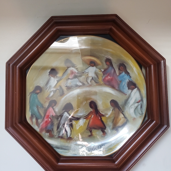 DE GRAZIA GORHAM  "LOS NINOS--CHILDREN OF THE WORLD" FINE CHINA PLATE - Picture 3 of 6